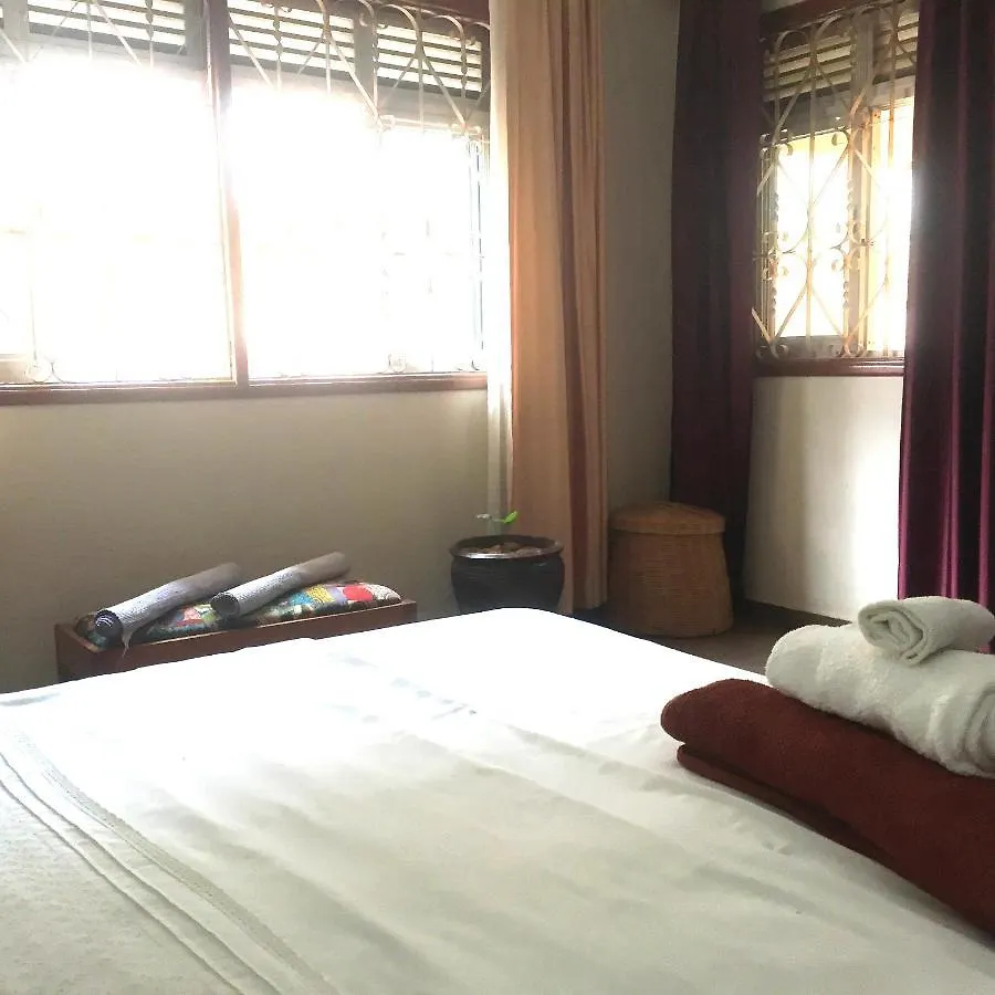 Carpe Diem Guesthouse Entebbe