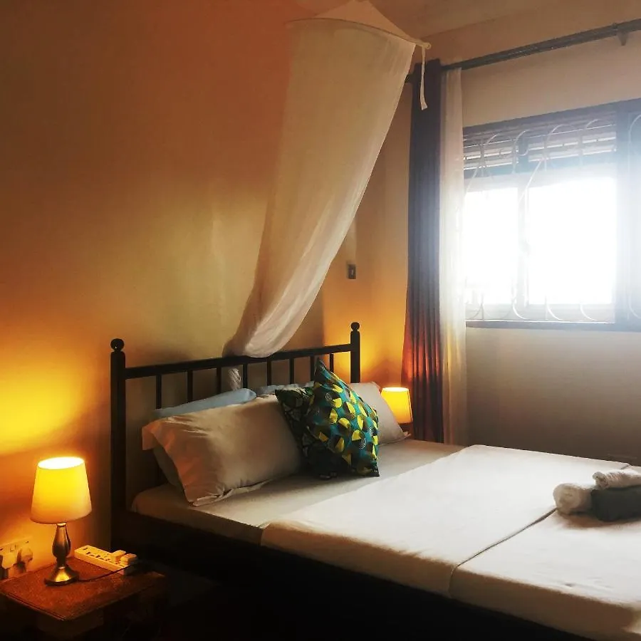 Carpe Diem Guesthouse Entebbe 3*,