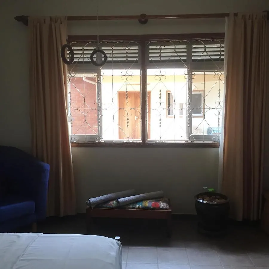 Guest house Carpe Diem Guesthouse Entebbe