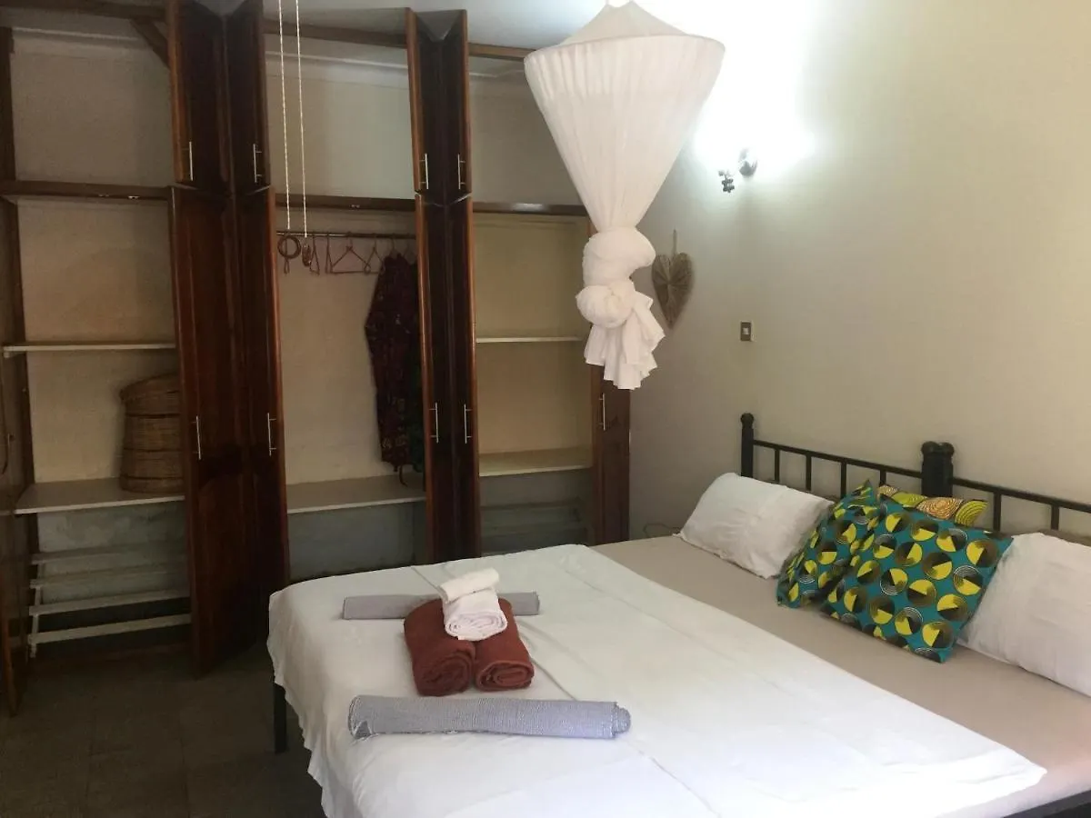 Carpe Diem Guesthouse Entebbe Guest house