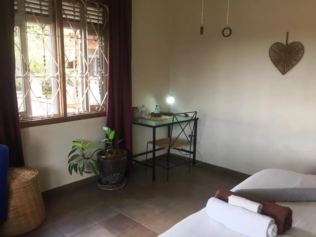 Carpe Diem Guesthouse Entebbe 3*,  Uganda