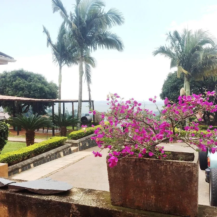 Carpe Diem Guesthouse Entebbe