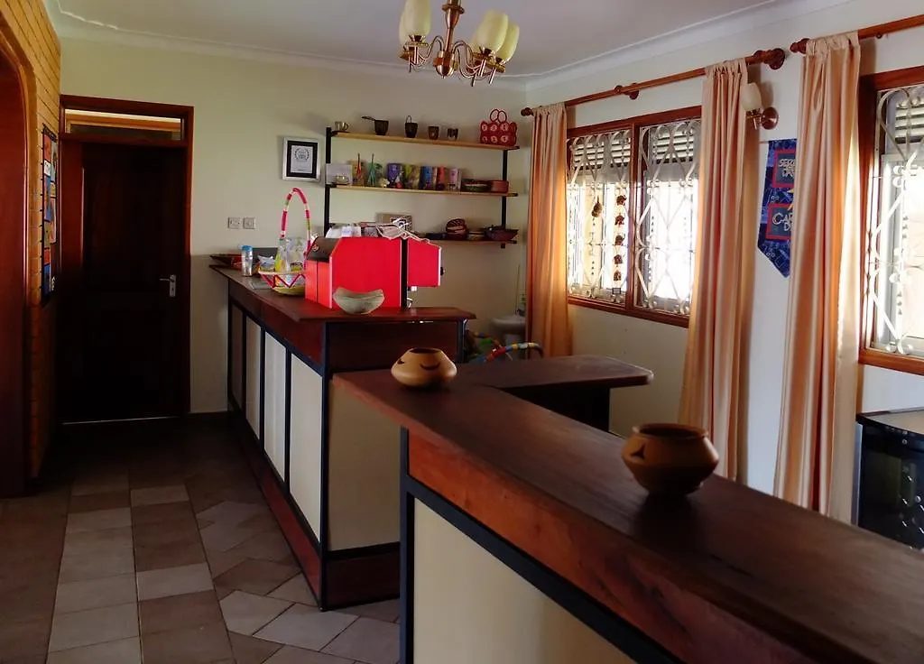 *** Guest house Carpe Diem Guesthouse Entebbe Uganda