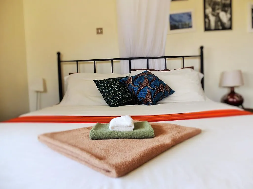 Carpe Diem Guesthouse Entebbe