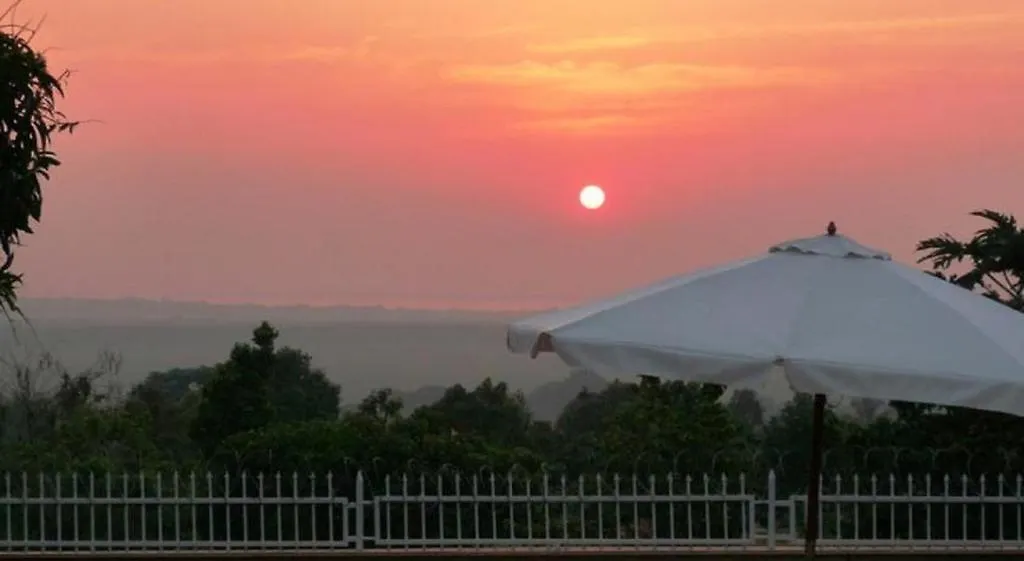 Carpe Diem Guesthouse Entebbe 3*,