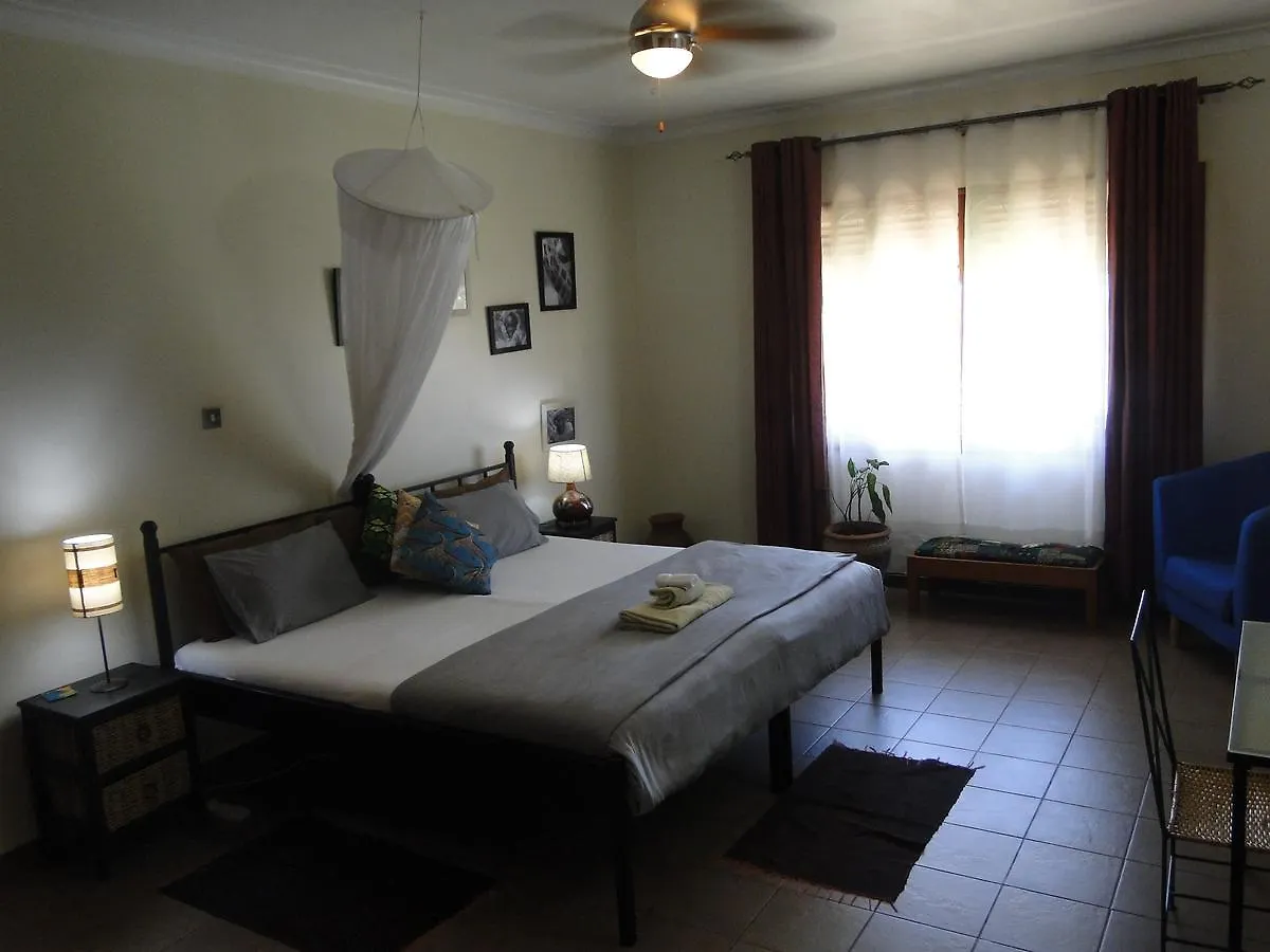 Carpe Diem Guesthouse Entebbe