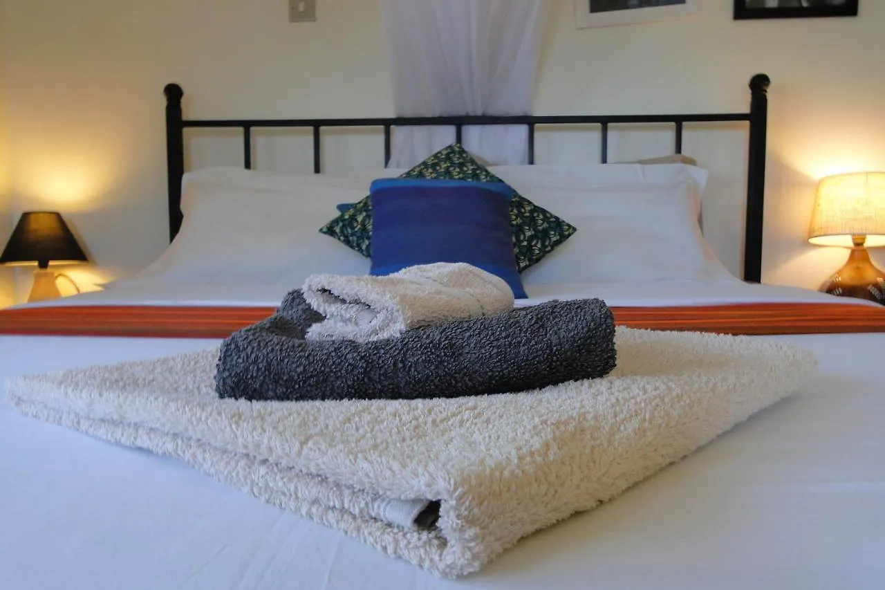 Guest house Carpe Diem Guesthouse Entebbe