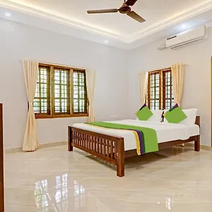 Hotel Itsy Palm Grove By D2v Kochi