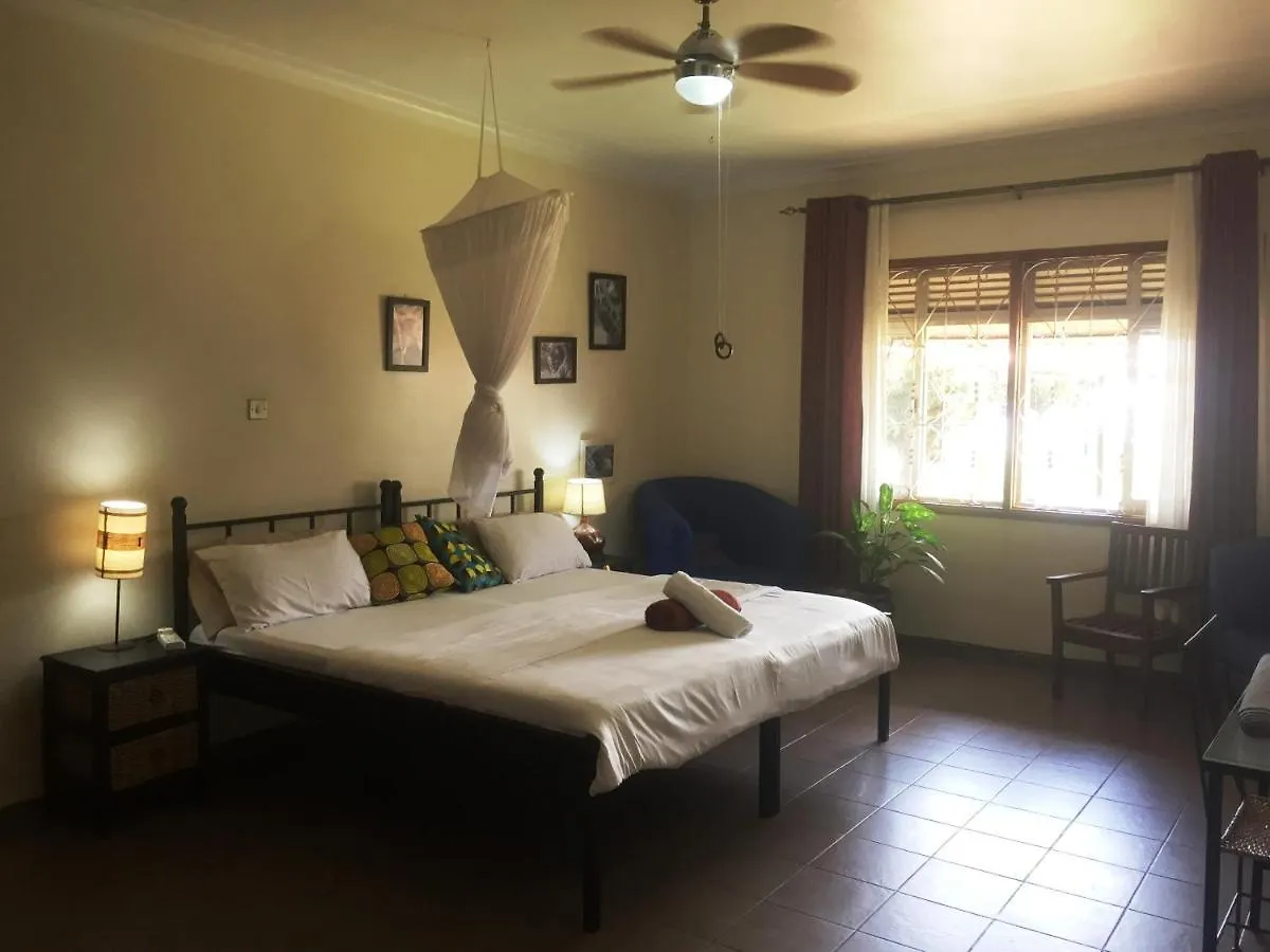 Carpe Diem Guesthouse Entebbe Uganda