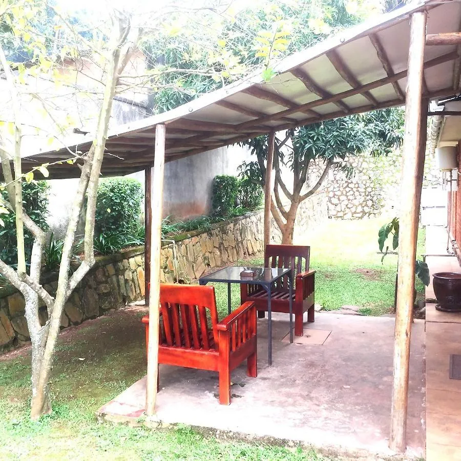 Guest house Carpe Diem Guesthouse Entebbe